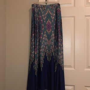 Maxi skirt